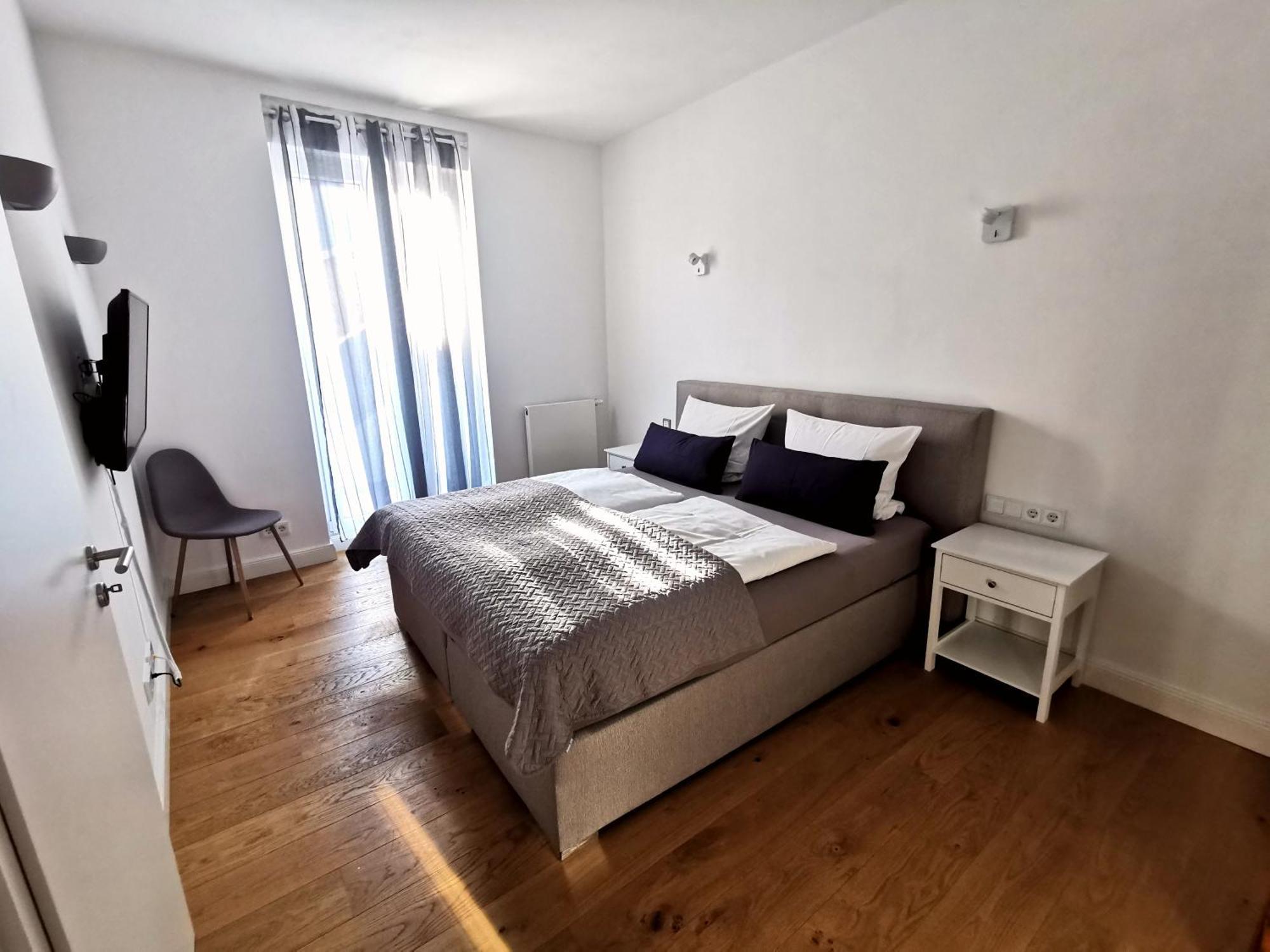 Rheinufer Am Hindenburgpark Apartment บิงเงนอัมไรน์ ภายนอก รูปภาพ